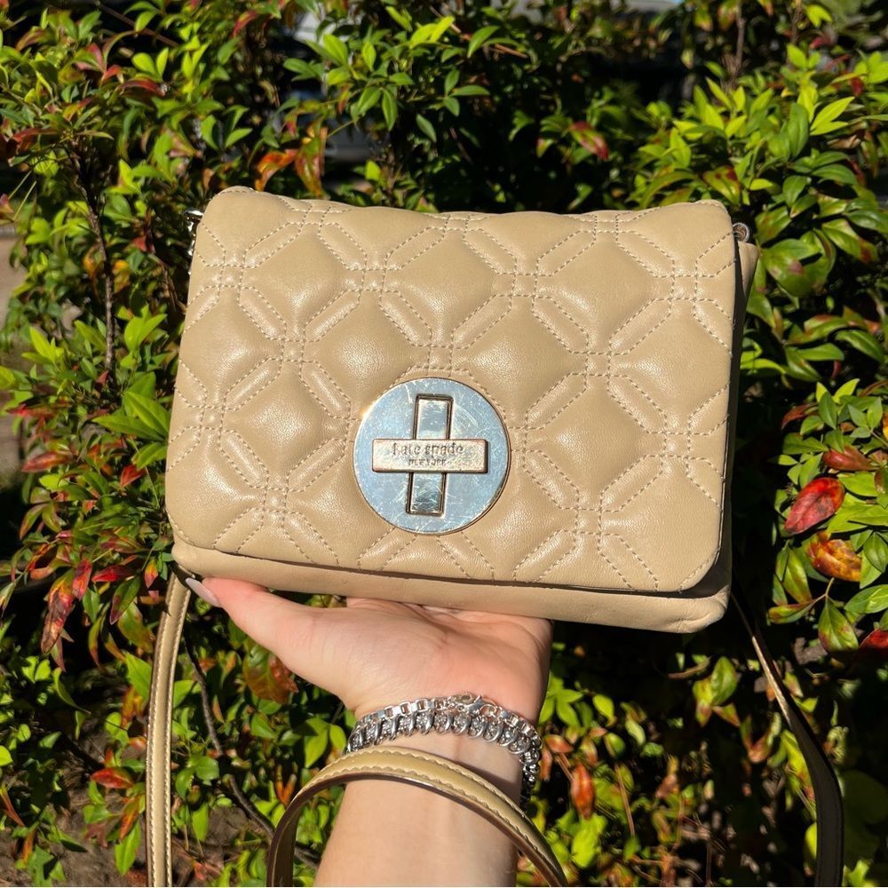 KATE SPADE Maryanne Quilted Turnlock Crossbody Bag Kitt